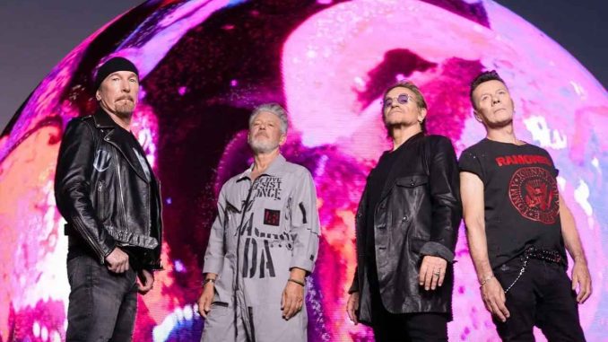 concert-U2-france-2025-ross-stewart